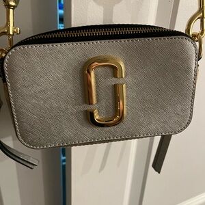 Marc Jacobs Silver Snapshot Crossbody Camera Bag